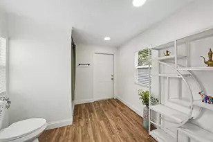 1228 56th Ave N, Saint Petersburg, FL 33703 - Photo 20
