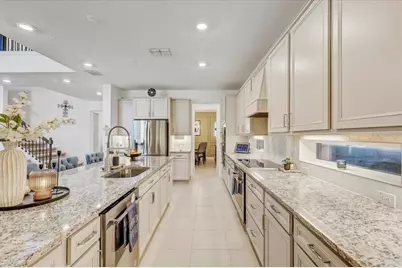 2848 Quail Crest Court, Valrico, FL 33594 - Photo 10