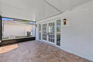 1834 New Hampshire Ave NE, Saint Petersburg, FL 33703 - Photo 28