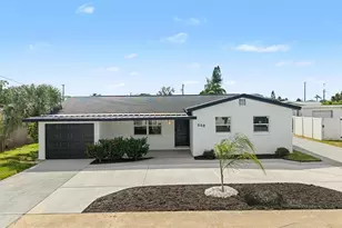 1834 New Hampshire Ave NE, Saint Petersburg, FL 33703 - Photo 36
