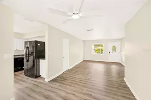 9005 50th St N, Pinellas Park, FL 33782 - Photo 8