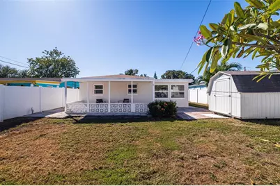 5769 Dartmouth Avenue N, Saint Petersburg, FL 33710 - Photo 32