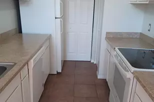 [Address not provided], Tampa, FL 33612 - Photo 2
