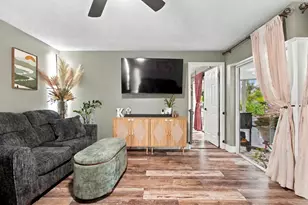 5110 Crestmore Ct, Tampa, FL 33624 - Photo 18