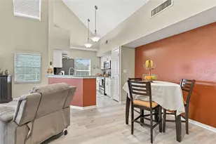 9746 Lake Chase Island Way, Tampa, FL 33626 - Photo 8