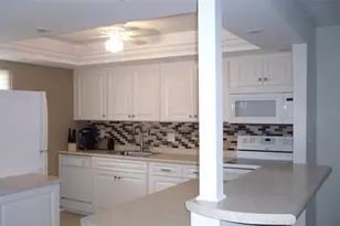 895 S Gulfview Blvd, Clearwater Beach, FL 33767 - Photo 22