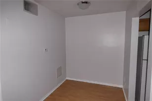 810 Tyrone Blvd N, Saint Petersburg, FL 33710 - Photo 6
