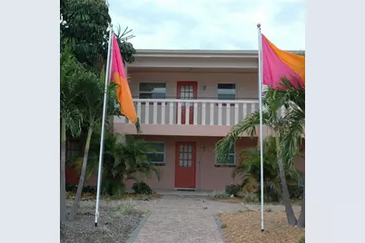 810 Tyrone Boulevard N #G-2, Saint Petersburg, FL 33710 - Photo 1