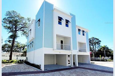 1413 Bayshore Boulevard #11, Dunedin, FL 34698 - Photo 1