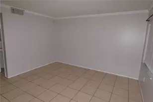 121 3rd Ave N, Saint Petersburg, FL 33701 - Photo 8