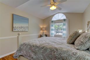 1205 N Bayshore Dr, Safety Harbor, FL 34695 - Photo 28