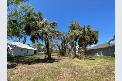 45 Long Meadow Place, Rotonda West, FL 33947 - Photo 2