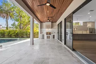 2608 N Ridgewood Ave, Tampa, FL 33602 - Photo 20