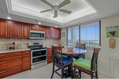 19111 Vista Bay Drive #612, Indian Shores, FL 33785 - Photo 6