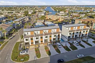 11605 1st St E, Treasure Island, FL 33706 - Photo 2