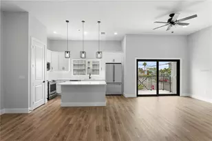 11605 1st St E, Treasure Island, FL 33706 - Photo 4