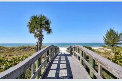 11730 Shipwatch Drive #305, Largo, FL 33774 - Photo 18