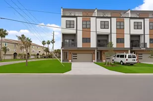 11605 1st St E, Treasure Island, FL 33706 - Photo 54