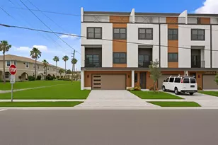 11605 1st St E, Treasure Island, FL 33706 - Photo 50