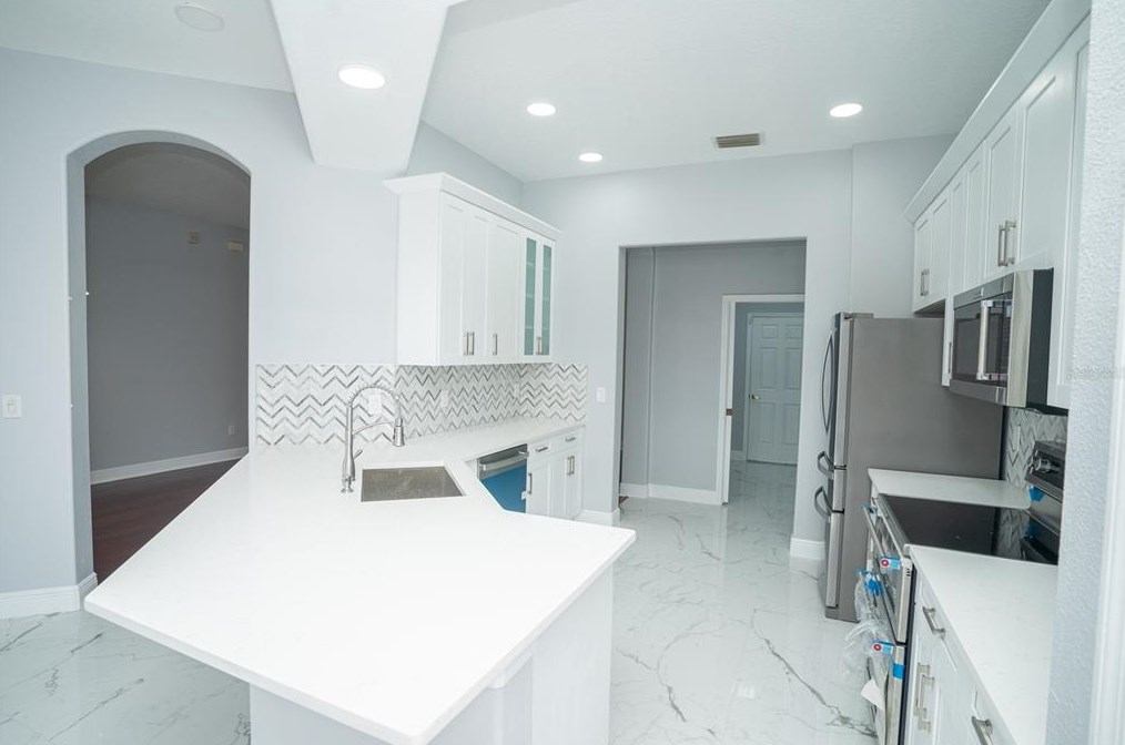 2130 Tarragon Ln, New Port Richey FL  34655-4112 exterior