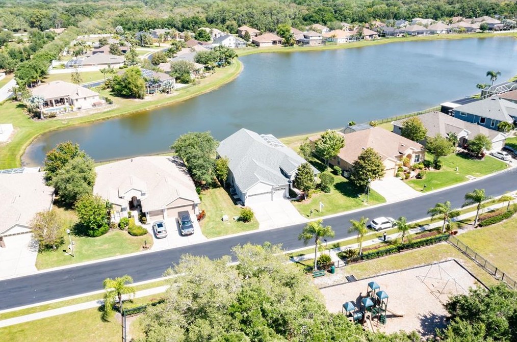 2130 Tarragon Ln, New Port Richey FL  34655-4112 exterior