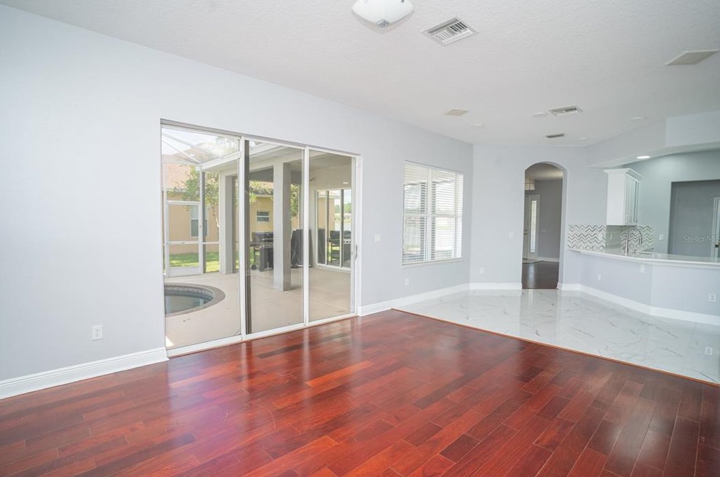 2130 Tarragon Ln, New Port Richey FL  34655-4112 exterior