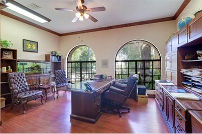 5801 Main Street, New Port Richey, FL 34652 - Photo 20