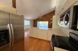 134 Carlyle Dr, Palm Harbor, FL 34683 - Photo 16