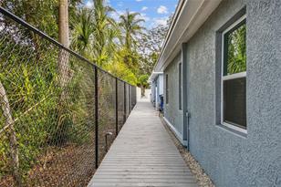 1523 Bayshore Blvd, Dunedin, FL 34698 - Photo 44