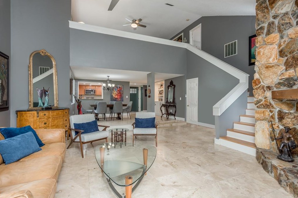 501 Old Mill Pond Rd, Palm Harbor, FL 34683