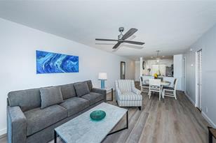 6121 Palma Del Mar Blvd S, Saint Petersburg, FL 33715 - Photo 10