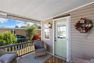 11300 124th Ave, Largo, FL 33778 - Photo 4