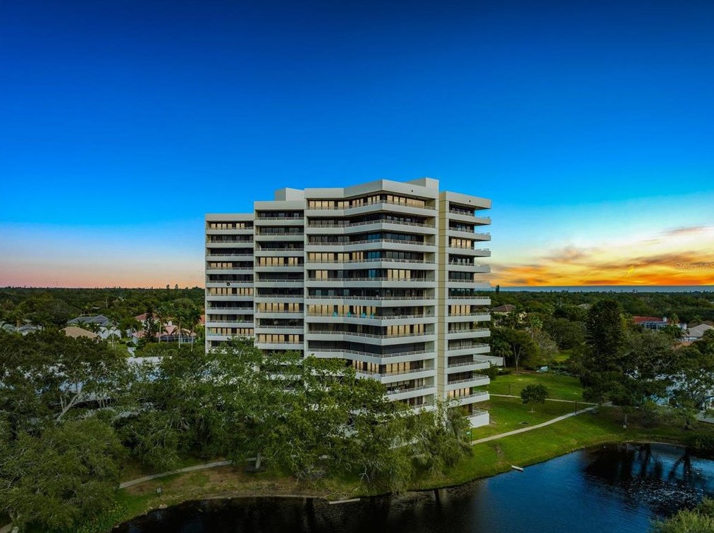 5940 Pelican Bay Plaza S #704, Saint Petersburg, FL 33707
