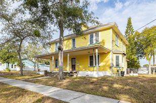 553 Division St, Tarpon Springs, FL 34689 - Photo 4