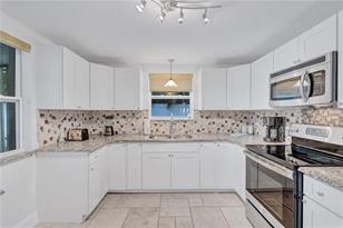 16110 3rd St E, Redington Beach, FL 33708 - Photo 26