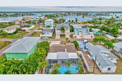 16110 3rd Street E, Redington Beach, FL 33708 - Photo 46