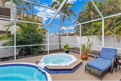 16110 3rd Street E, Redington Beach, FL 33708 - Photo 38