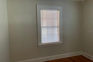 1142 Highland St S - Photo 14