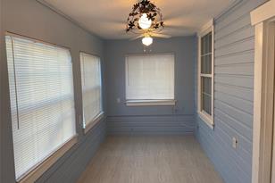 1142 Highland St S - Photo 22
