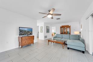 114 8th St - Photo 10