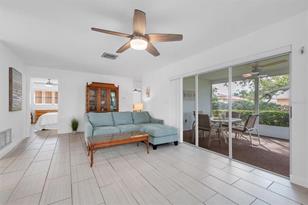 114 8th St - Photo 8
