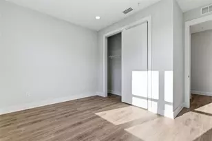 11605 1st St E, Treasure Island, FL 33706 - Photo 30