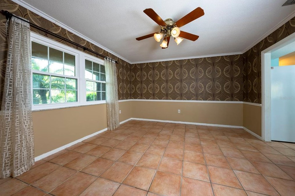 4749 Burgundy Pl, Lakeland FL  33813-2345 exterior