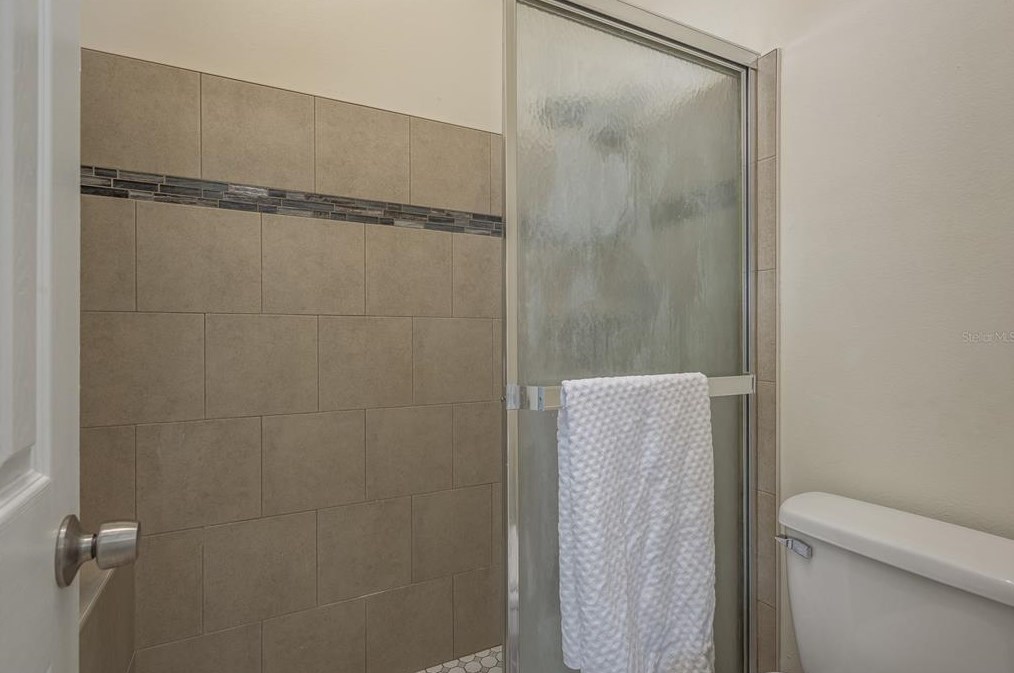 2394 Gun Flint Trl, Palm Harbor FL  34683-2454 exterior