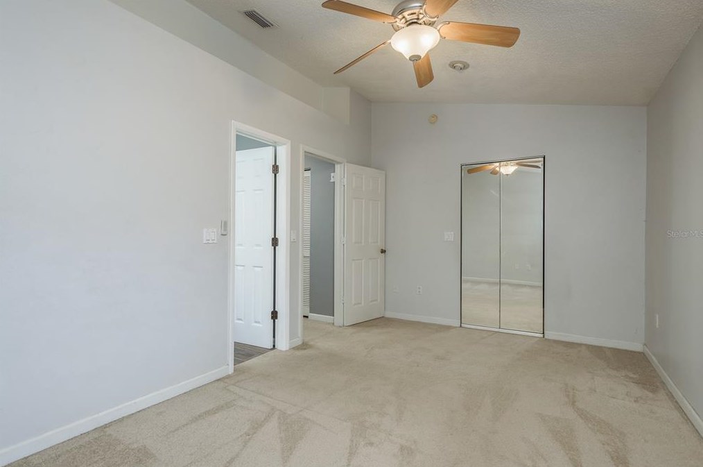 2394 Gun Flint Trl, Palm Harbor FL  34683-2454 exterior