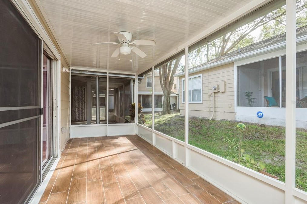 2394 Gun Flint Trl, Palm Harbor FL  34683-2454 exterior