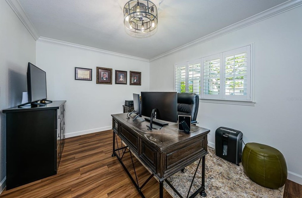 2219 Occident St, Tampa FL  33629-5423 exterior