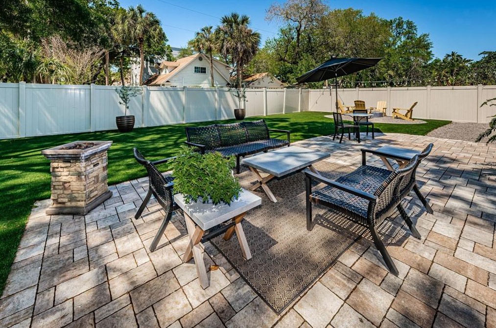 2219 Occident St, Tampa FL  33629-5423 exterior