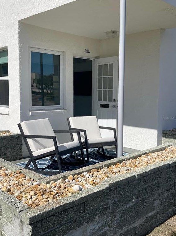 499 1st St, Saint Petersburg, FL 33701-4320