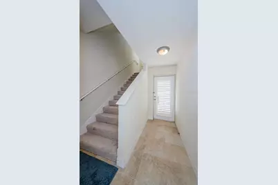 1500 Ember Lane, Tarpon Springs, FL 34689 - Photo 4